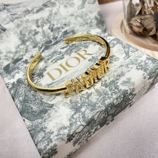Fake Dior J'Adior Collection Yellow Gold Color Open Design Letters Embellished Central Simple Women's Bracelet Best Site